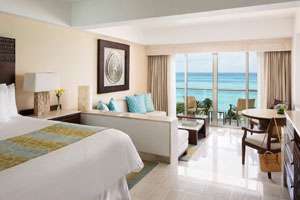 Junior Suite, 1 king, Ocean Front - Grand Fiesta Americana Coral Beach Cancun